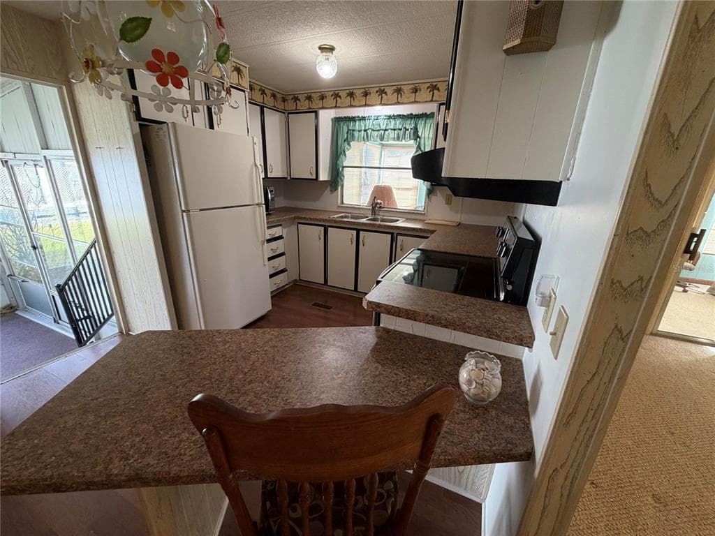 930 TARRSON BOULEVARD, LADY LAKE, FL 32159 — zdjęcie 4
