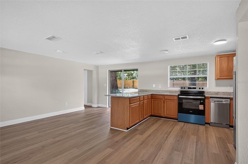 26356 ROLLING ACRES DRIVE, BROOKSVILLE, FL 34602 — zdjęcie 4