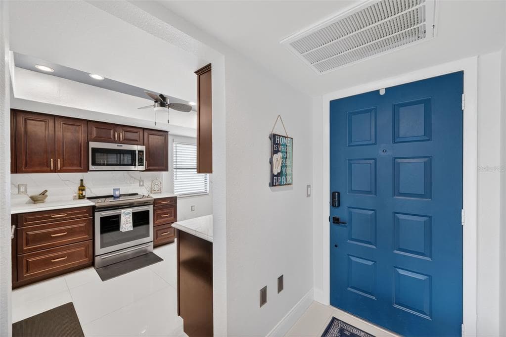 700 STARKEY ROAD # 352, LARGO, FL 33771 — zdjęcie 3