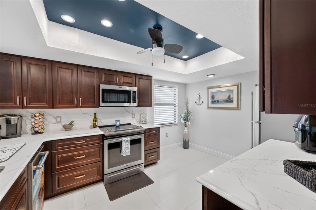 700 STARKEY ROAD # 352, LARGO, FL 33771 — zdjęcie 4