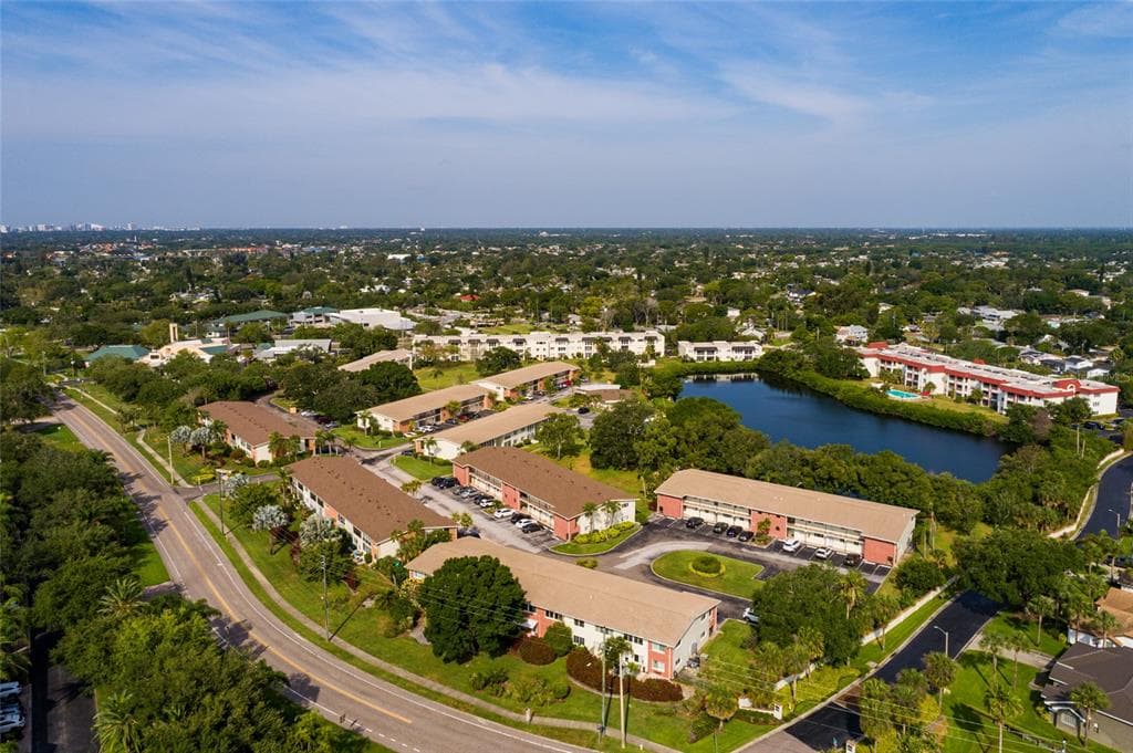 4550 OVERLOOK DRIVE NE # 154, ST PETERSBURG, FL 33703 — zdjęcie 5