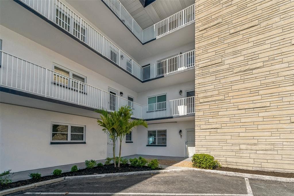 5960 30TH AVENUE S # 114, GULFPORT, FL 33707 — zdjęcie 3