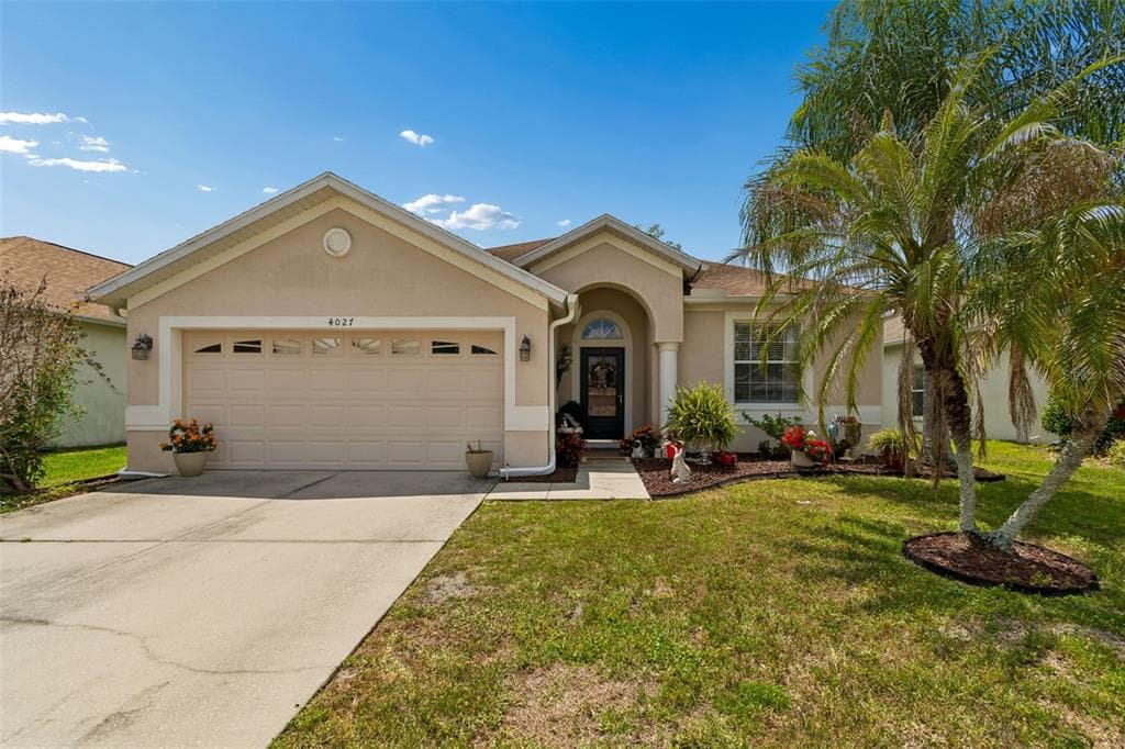 4027 LANGDRUM DRIVE, WESLEY CHAPEL, FL 33543