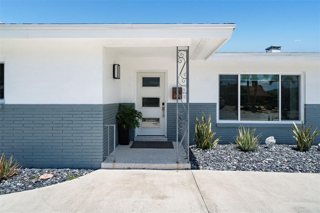 2671 W BAY ISLE DRIVE SE, ST PETERSBURG, FL 33705 — zdjęcie 4