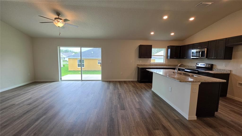 668 W WALKERTOWN DRIVE, CITRUS SPRINGS, FL 34434 — zdjęcie 5