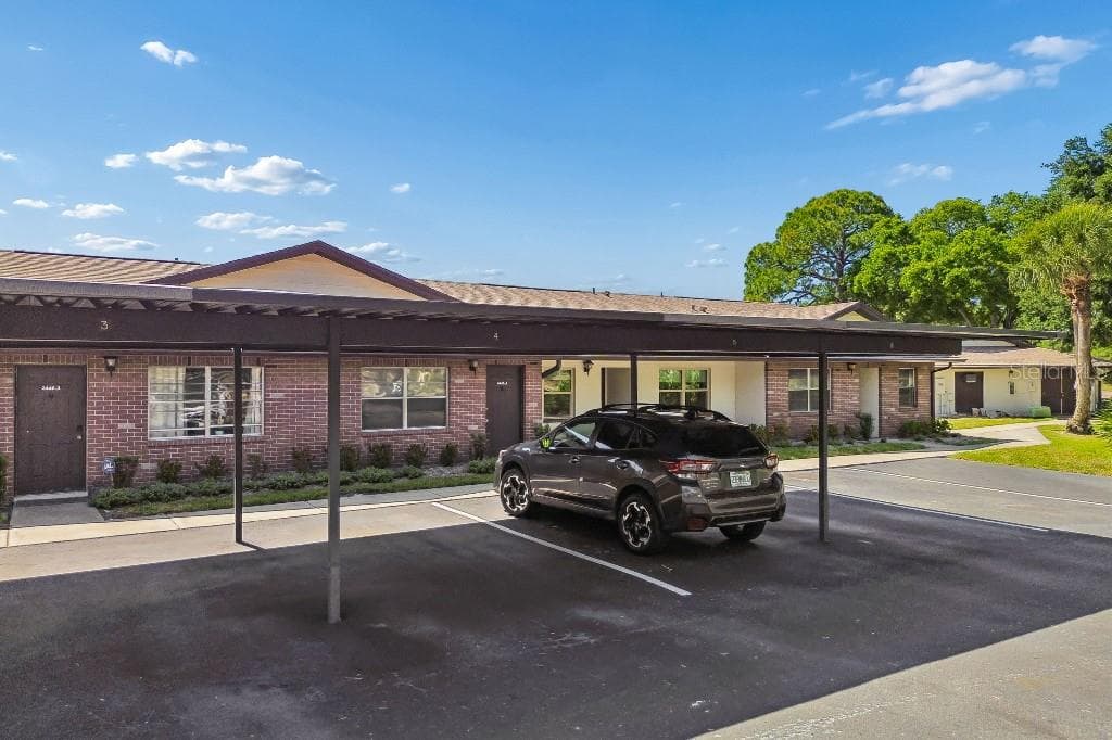 2446 ENTERPRISE ROAD # 4, CLEARWATER, FL 33763