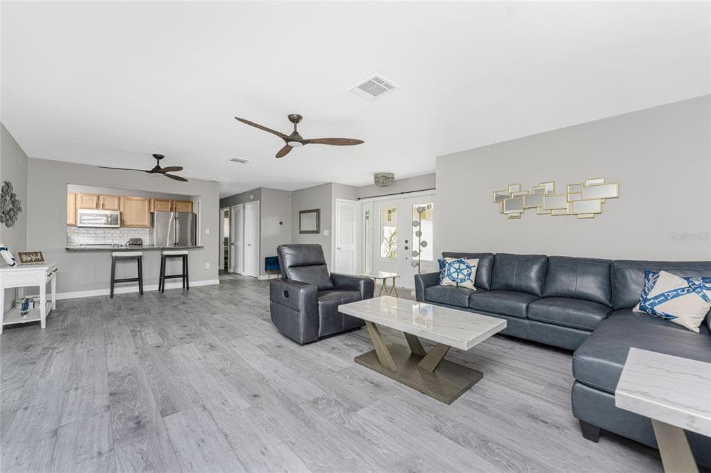 951 LASSINO COURT, PUNTA GORDA, FL 33950 — zdjęcie 5