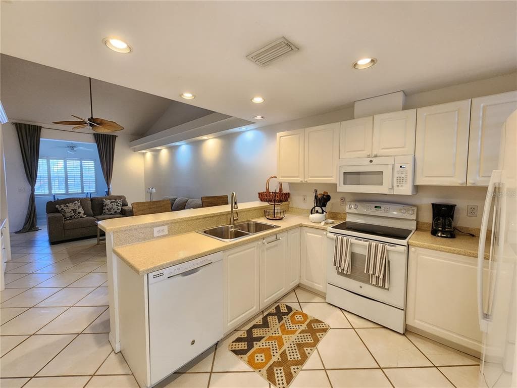3701 54TH DRIVE W # M203, BRADENTON, FL 34210 — zdjęcie 4