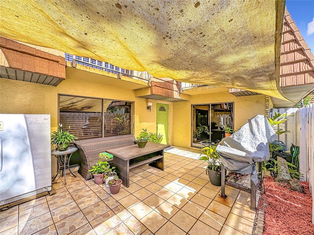 1458 N LAWNWOOD CIRCLE # 24A, FORT PIERCE, FL 34950 — zdjęcie 3