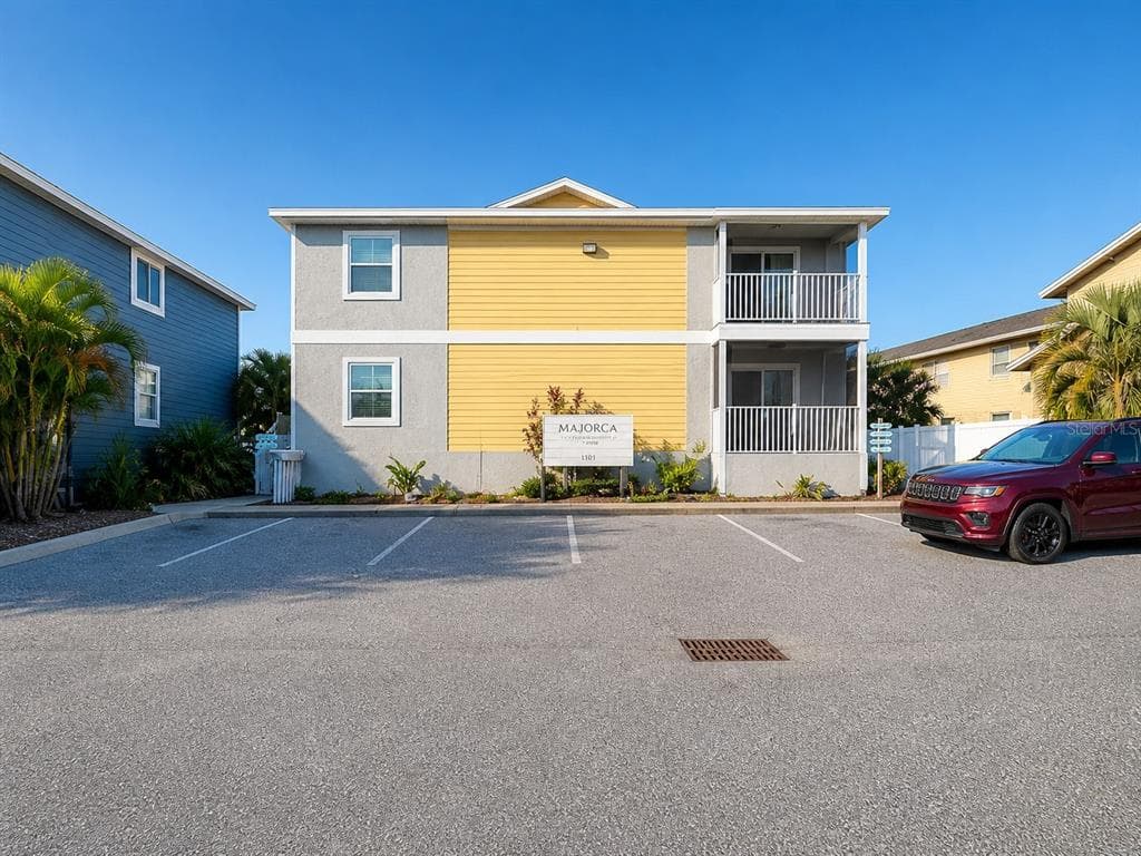 1013 APOLLO BEACH BOULEVARD # 202, APOLLO BEACH, FL 33572