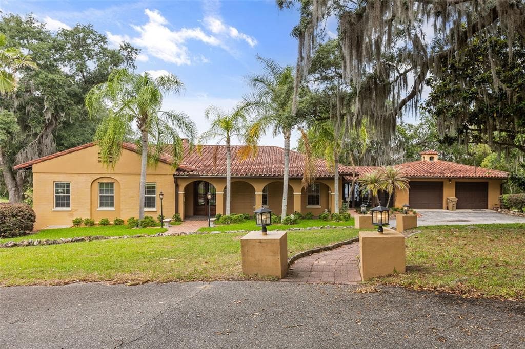 1909 COUNTRY CLUB DRIVE, EUSTIS, FL 32726 — zdjęcie 2