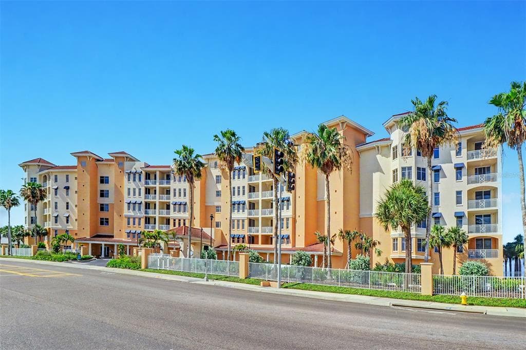 15208 GULF BOULEVARD # 601, MADEIRA BEACH, FL 33708 — zdjęcie 2