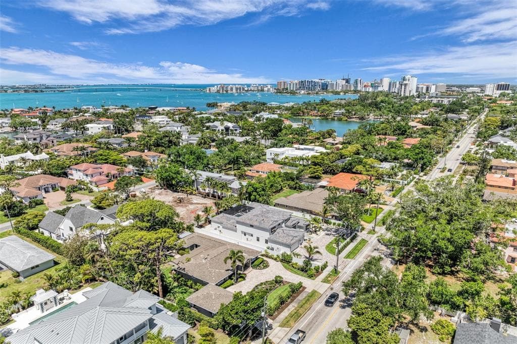 1395 HARBOR DRIVE, SARASOTA, FL 34239 — zdjęcie 4