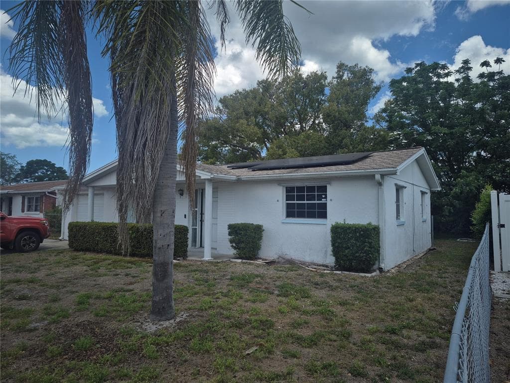 3245 FAIRMOUNT DRIVE, HOLIDAY, FL 34691