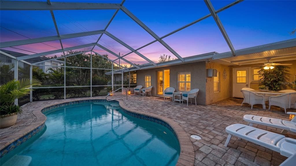 3537 S SCHOOL AVENUE, SARASOTA, FL 34239 — zdjęcie 2