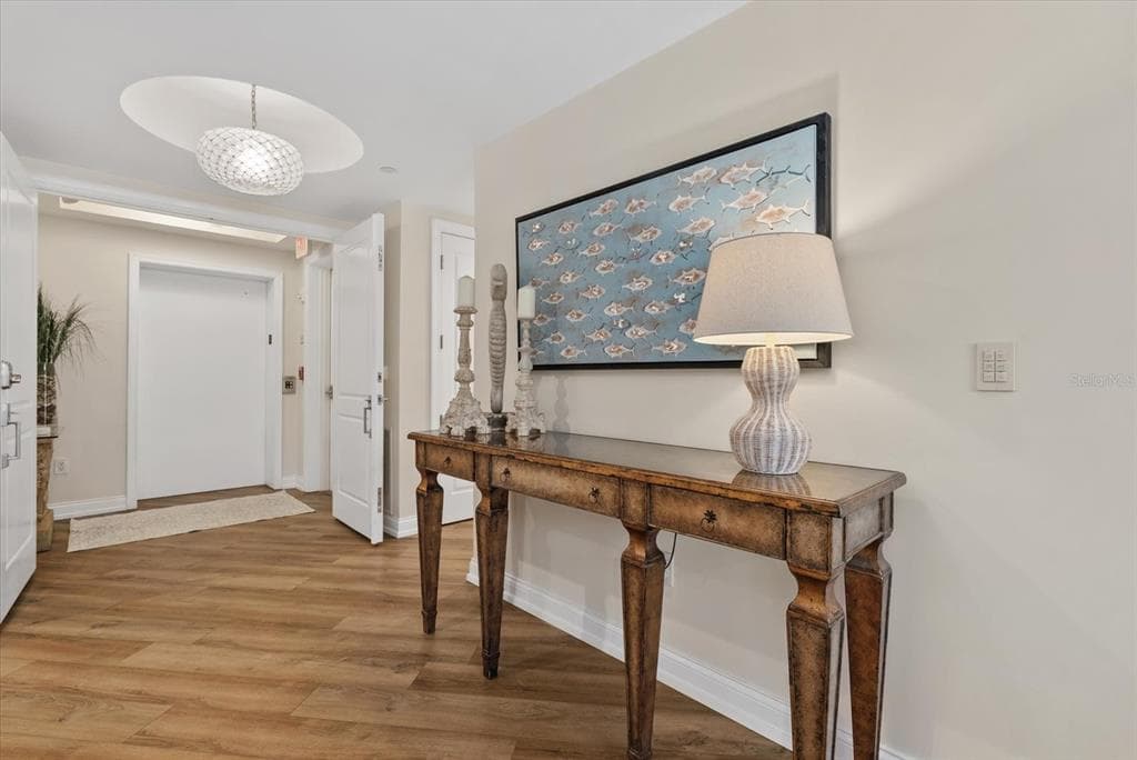 128 GOLDEN GATE POINT # 202A, SARASOTA, FL 34236 — zdjęcie 3