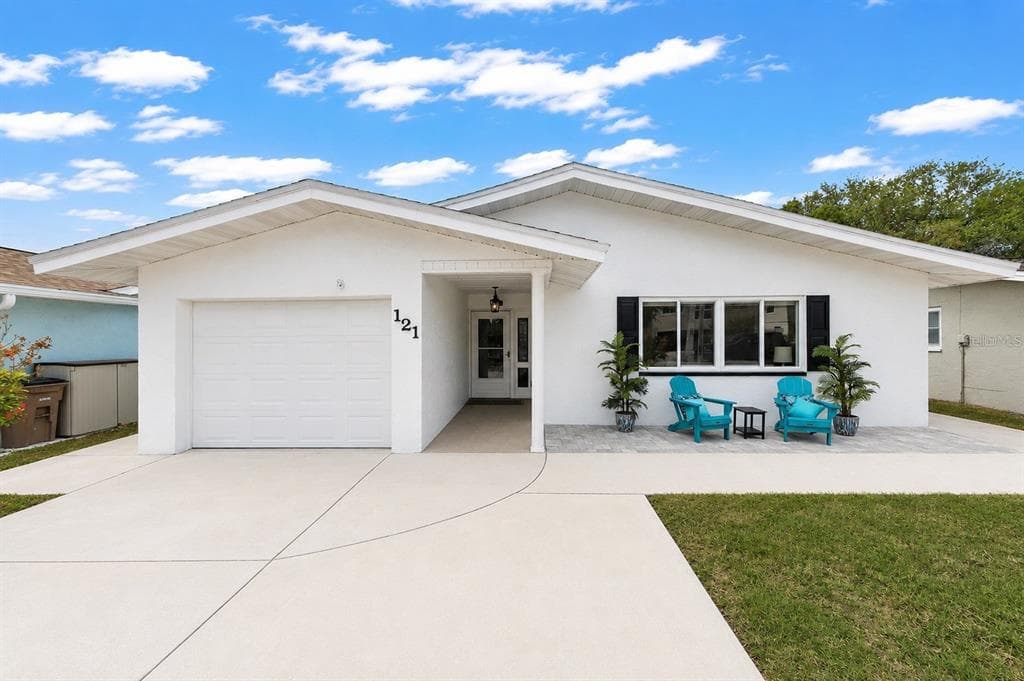 121 10TH AVE, INDIAN ROCKS BEACH, FL 33785