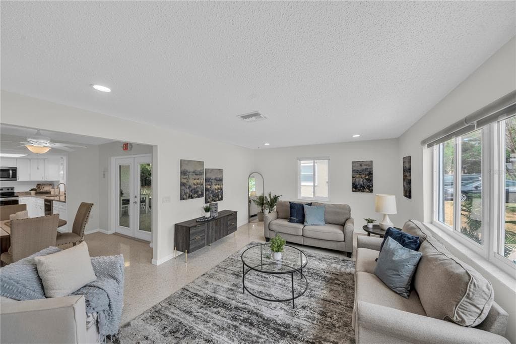 121 10TH AVE, INDIAN ROCKS BEACH, FL 33785 — zdjęcie 5