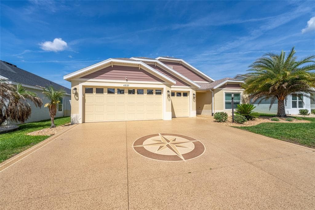 4537 BROOKE LANE, THE VILLAGES, FL 32163