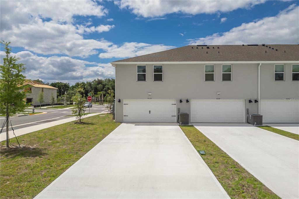 4355 HAZEL STREET, KISSIMMEE, FL 34746 — zdjęcie 2