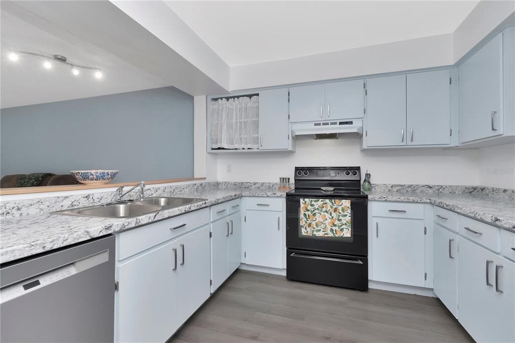 6817 STONES THROW CIRCLE N # 17203, ST PETERSBURG, FL 33710 — zdjęcie 4