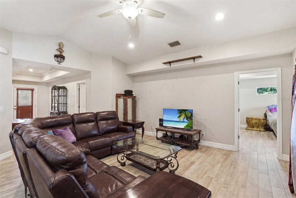 126 GREEN PINE PARK, ROTONDA WEST, FL 33947 — zdjęcie 5