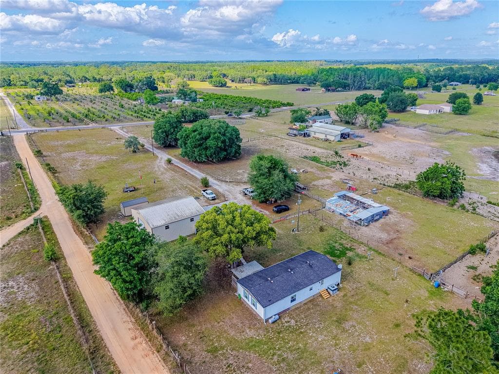 4536 EMPIRE CHURCH RD, GROVELAND, FL 34736 — zdjęcie 2