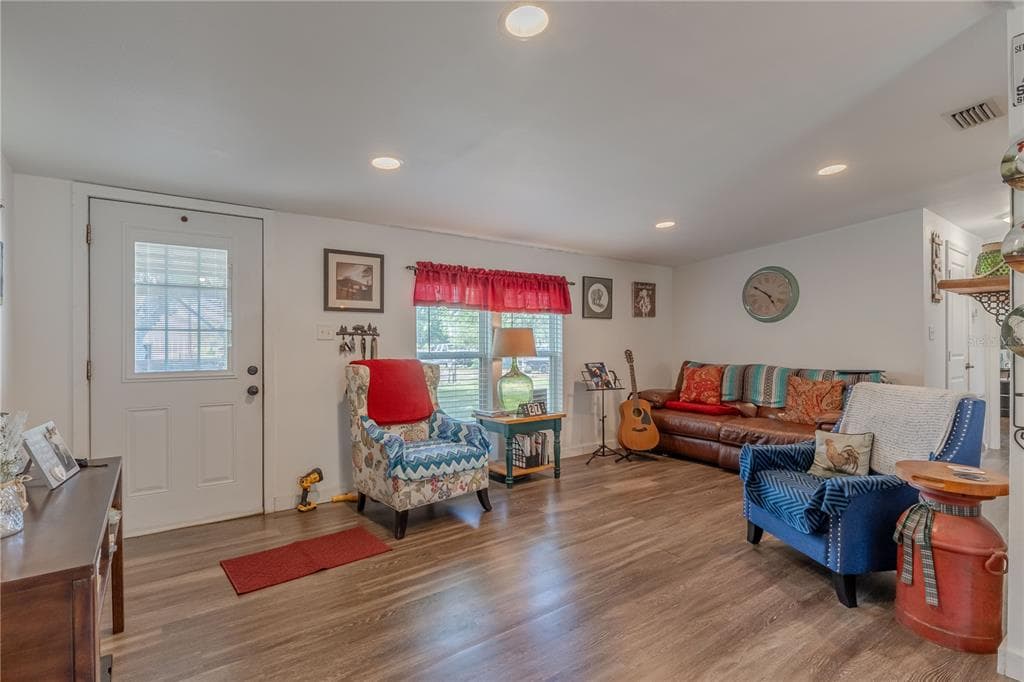 4536 EMPIRE CHURCH RD, GROVELAND, FL 34736 — zdjęcie 4