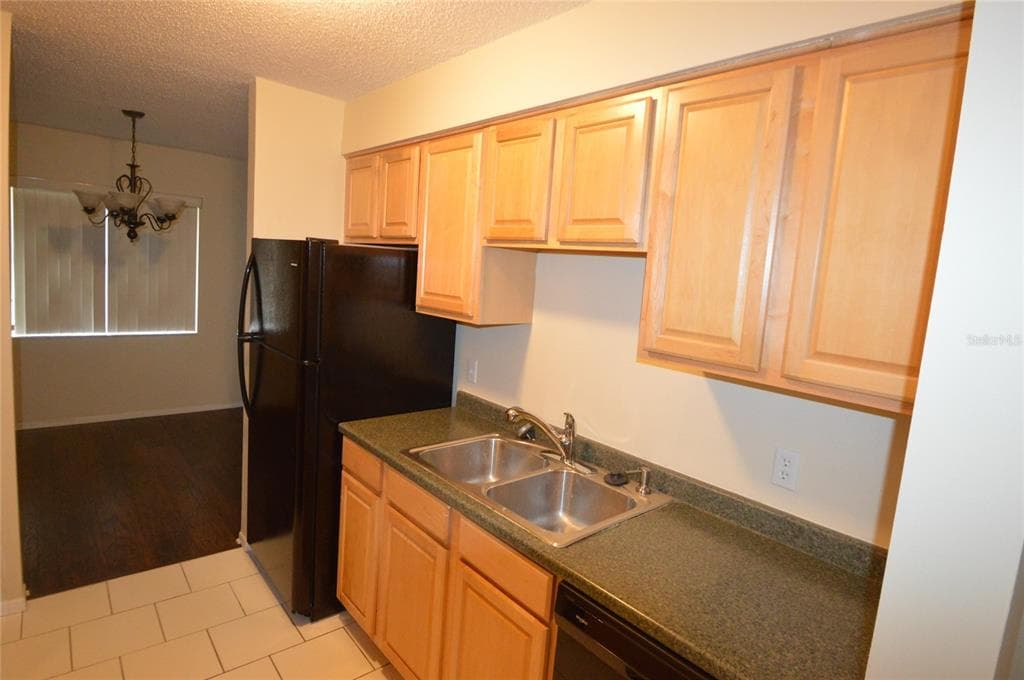 7509 PRESLEY PLACE # 96, TAMPA, FL 33617 — zdjęcie 3
