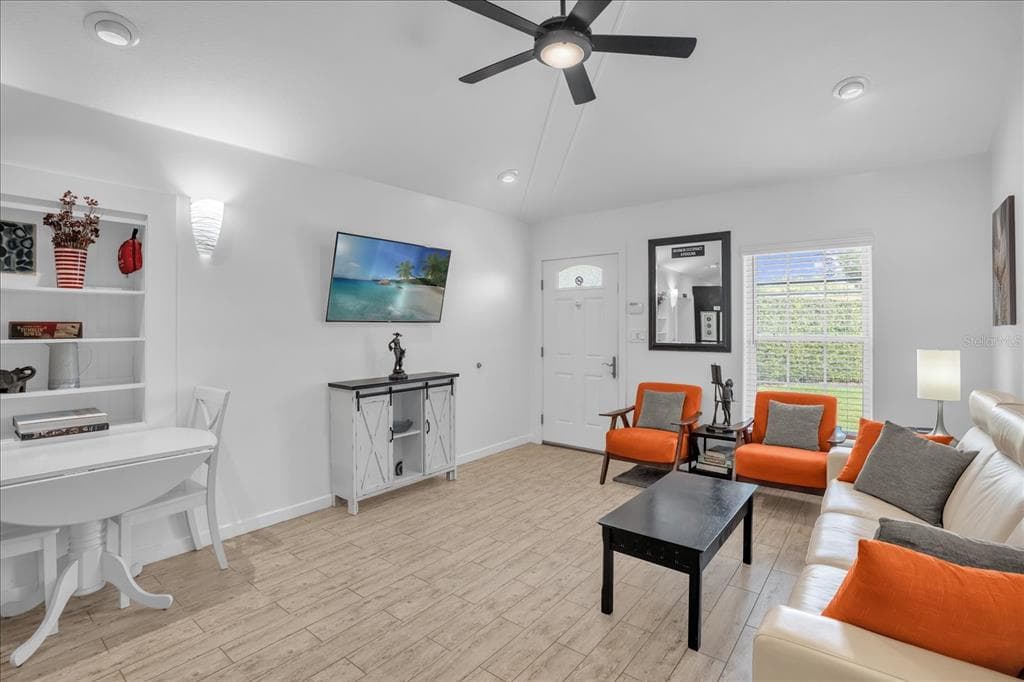 726/720 N PENNSYLVANIA AVENUE, WINTER PARK, FL 32789 — zdjęcie 4