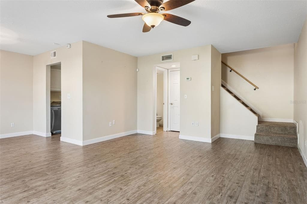 6341 TREETOP CIRCLE # 6341, TEMPLE TERRACE, FL 33617 — zdjęcie 4