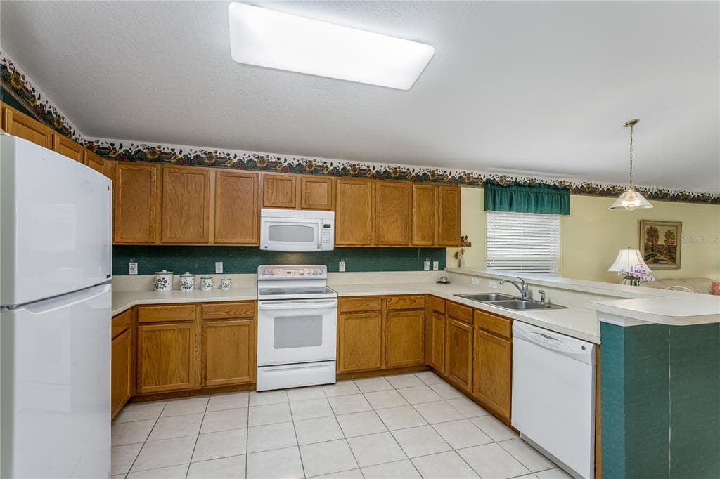 7845 GENOA LANE, LAND O LAKES, FL 34637 — zdjęcie 3