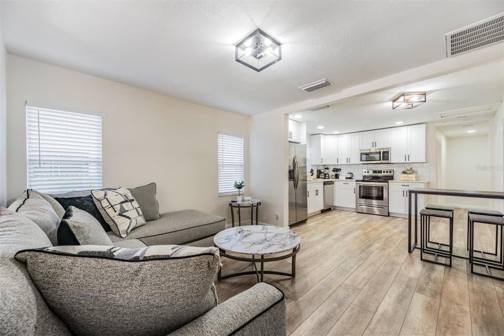 4206 N 13TH STREET, TAMPA, FL 33603 — zdjęcie 3