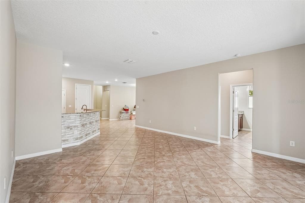 2426 CUMBERLAND CLIFF DRIVE, RUSKIN, FL 33570 — zdjęcie 5