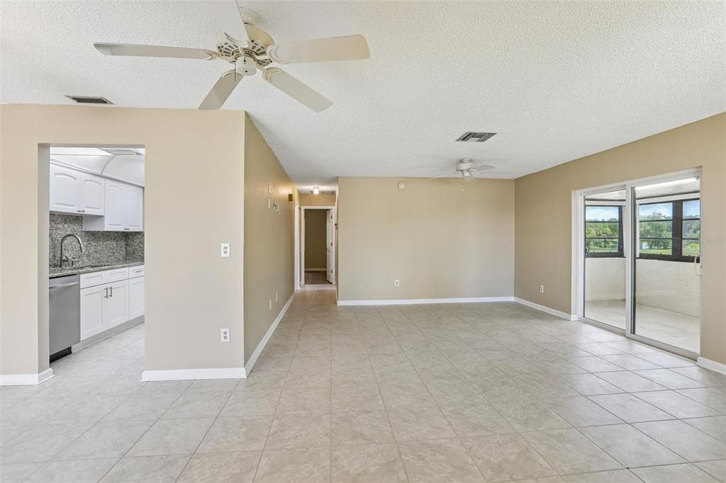 1418 14TH CIRCLE SE, LARGO, FL 33771 — zdjęcie 4