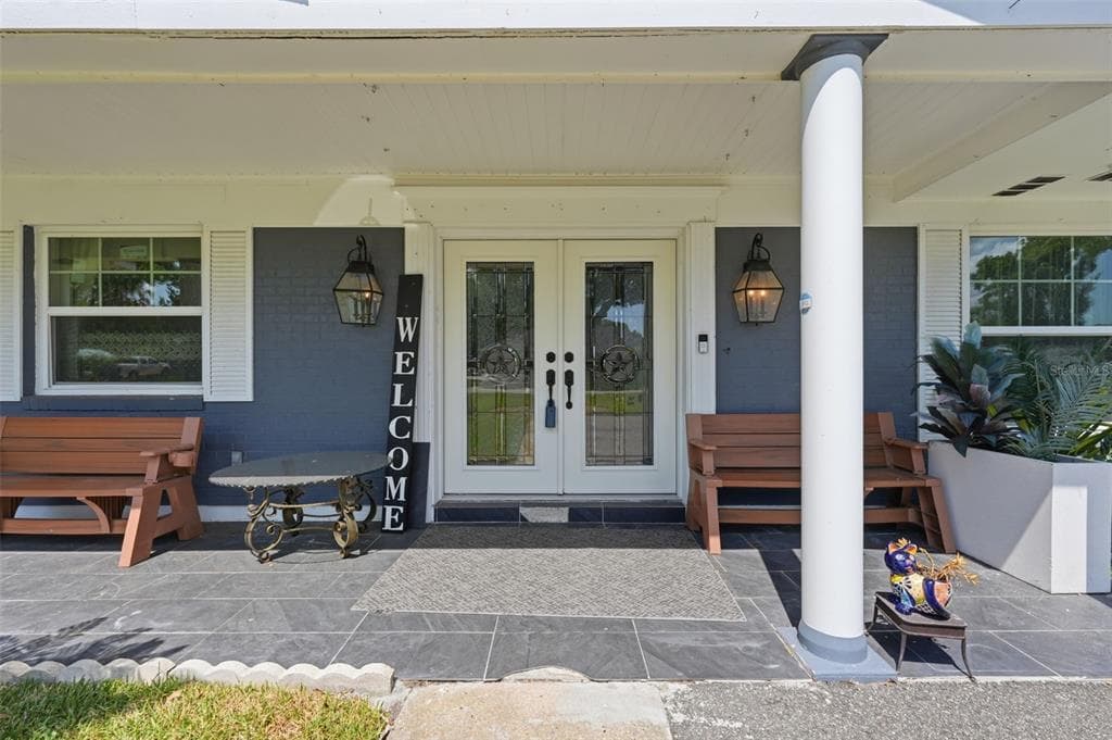 3678 E LAKE DRIVE, LAND O LAKES, FL 34639 — zdjęcie 2