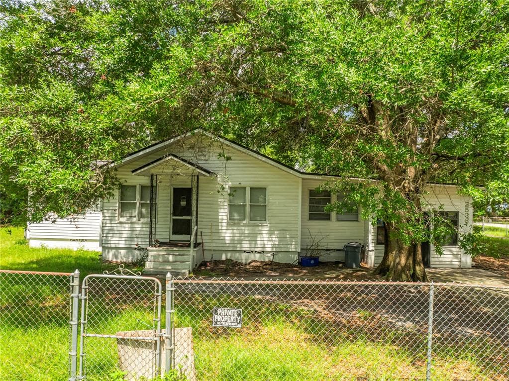 2536 MAGNOLIA AVENUE, SANFORD, FL 32773