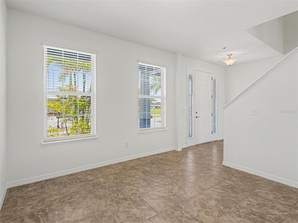6417 KEY ISLAND AVE, APOLLO BEACH, FL 33572 — zdjęcie 5