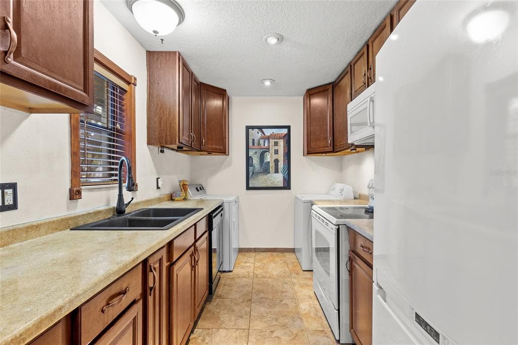 4340 AQUA VISTA DRIVE # A, ORLANDO, FL 32839 — zdjęcie 3