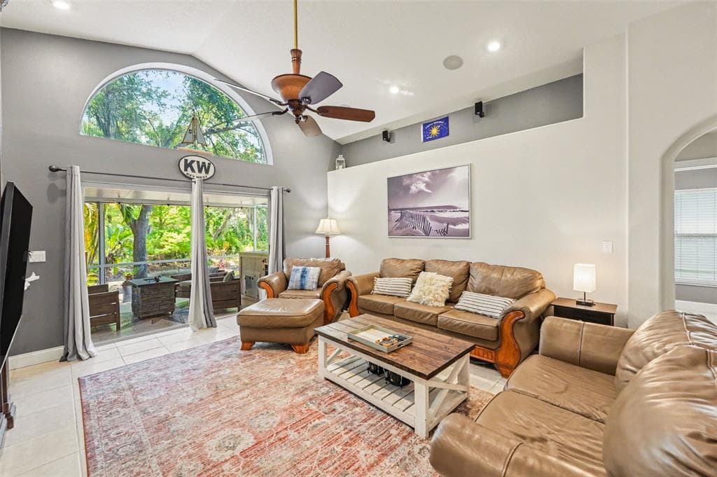 12324 GLENFIELD AVENUE, TAMPA, FL 33626 — zdjęcie 2