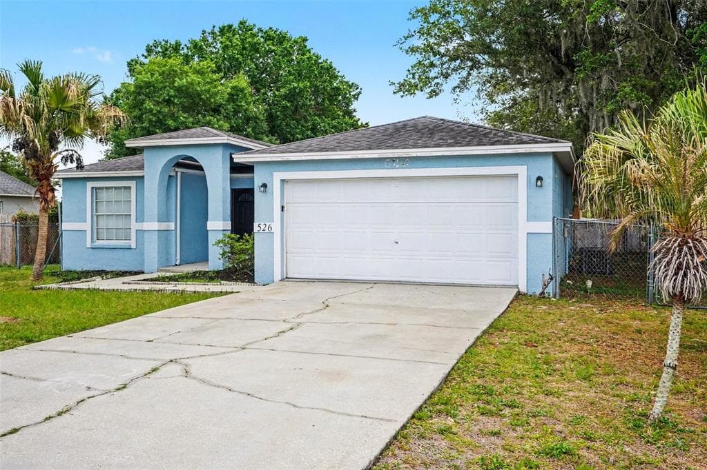 526 N FINCH COURT, KISSIMMEE, FL 34759 — zdjęcie 2