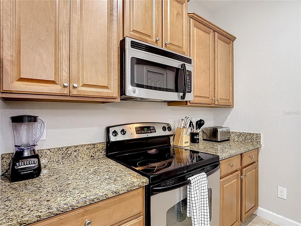 8951 CALIFORNIA PALM ROAD, KISSIMMEE, FL 34747 — zdjęcie 5
