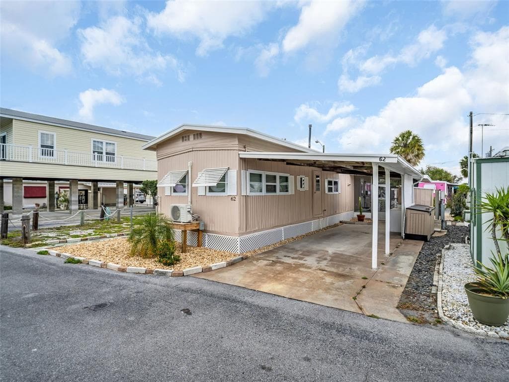 800 CHESAPEAKE DRIVE # 62, TARPON SPRINGS, FL 34689 — zdjęcie 2