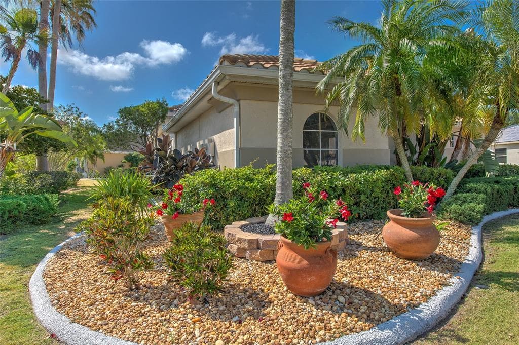 504 RIMINI VISTA WAY, SUN CITY CENTER, FL 33573 — zdjęcie 3