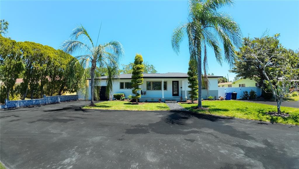 936 ALCAZAR WAY S, ST PETERSBURG, FL 33705 — zdjęcie 2