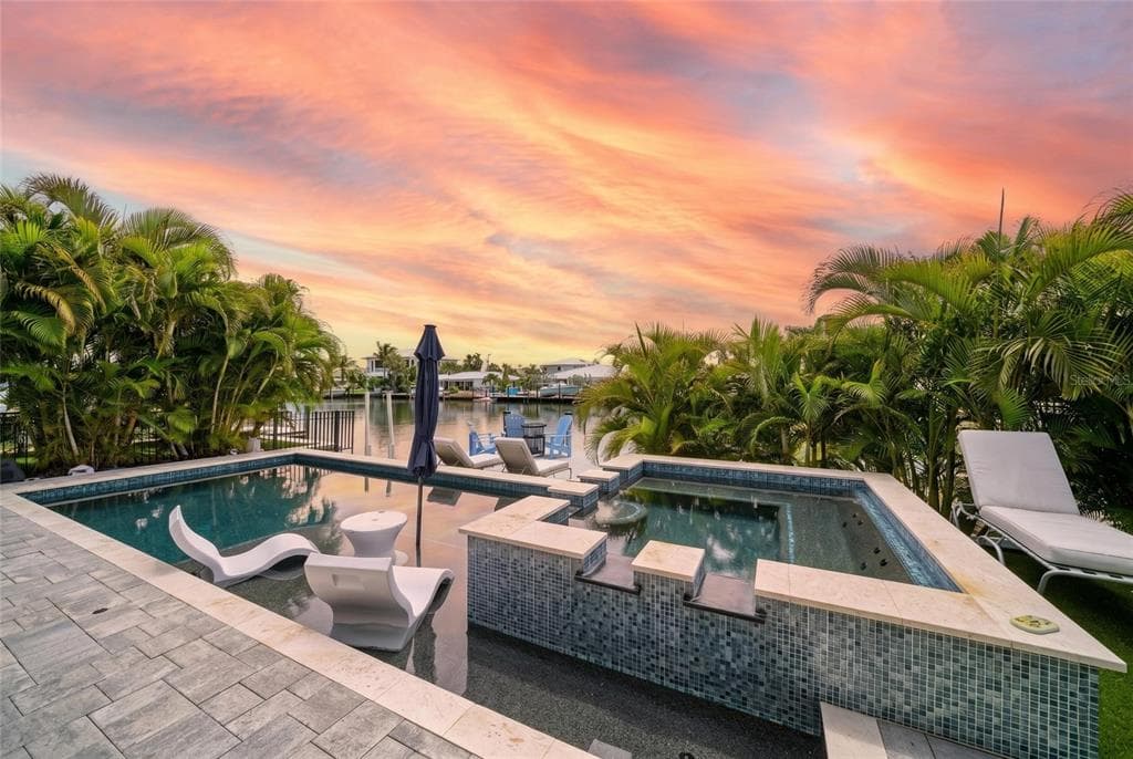 501 68TH STREET, HOLMES BEACH, FL 34217 — zdjęcie 2
