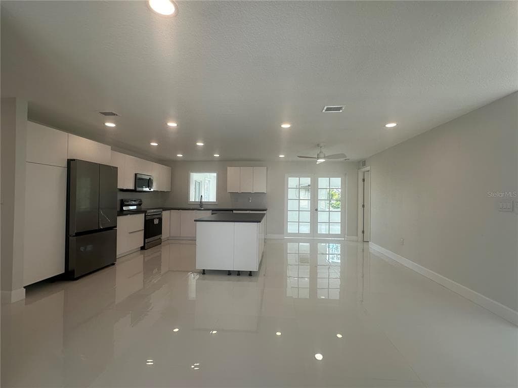 230 ANNAPOLIS LANE, ROTONDA WEST, FL 33947 — zdjęcie 3