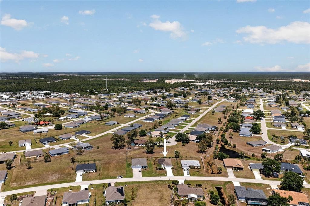 25174 ALCAZAR DRIVE, PUNTA GORDA, FL 33955 — zdjęcie 2