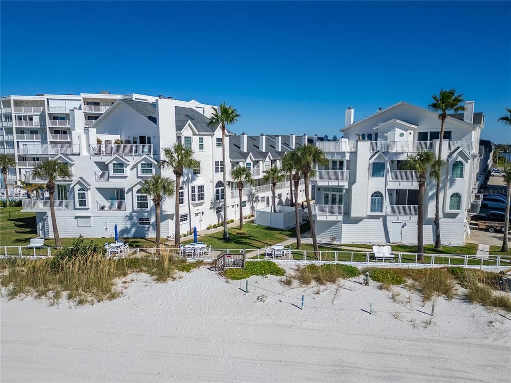 17960 GULF BLVD # 108, REDINGTON SHORES, FL 33708 — zdjęcie 2
