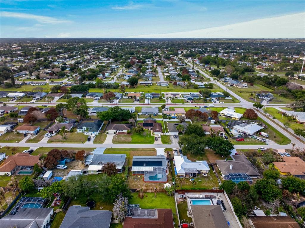 214 SE DUVAL AVENUE, PORT ST LUCIE, FL 34983 — zdjęcie 5
